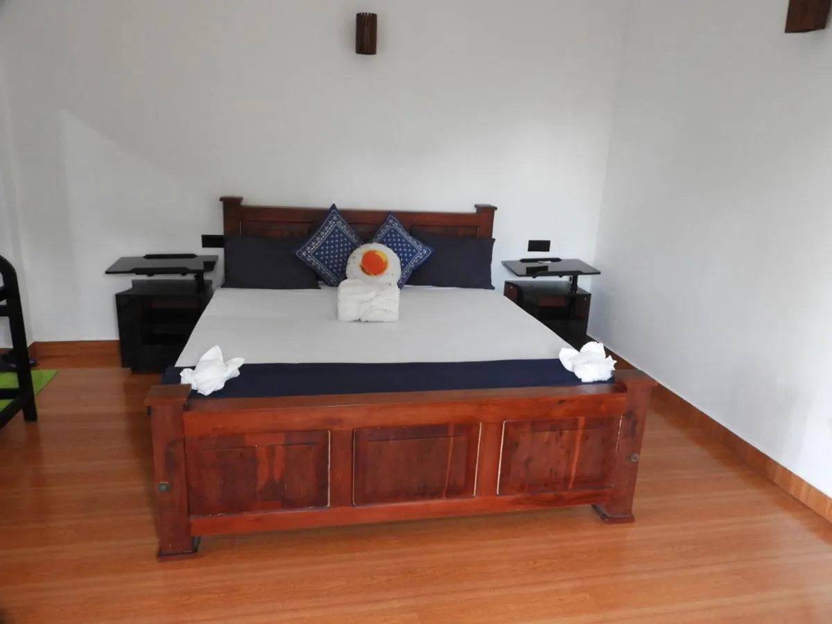 Hotel Iwamisou Sigiriya Pensión