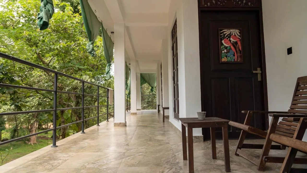 Hotel Iwamisou Sigiriya 0*,  Sri Lanka