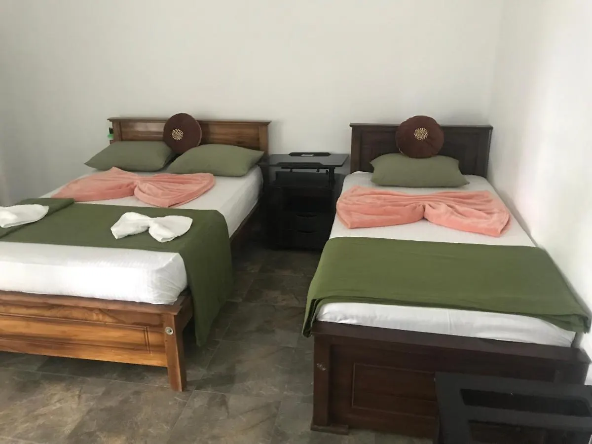 Hotel Iwamisou Sigiriya Pensión